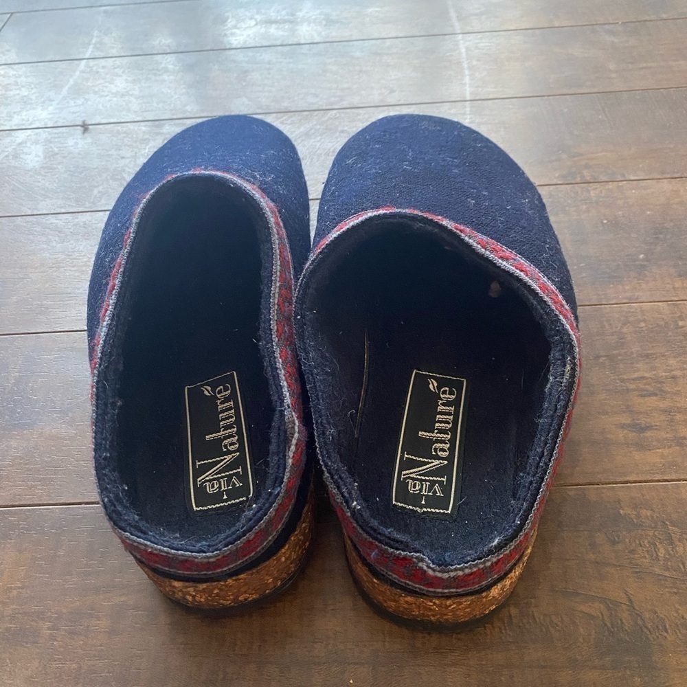 Via Nature Slip on clogs - Picture 3 of 10